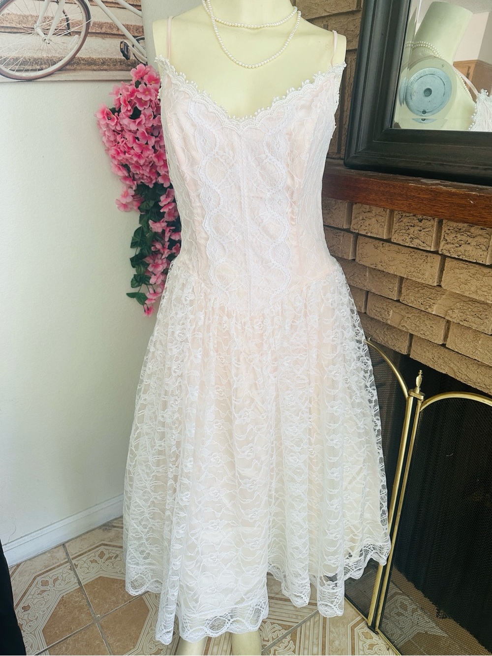 Gunne Sax Vintage Soft Pink Dress with Lace Trim